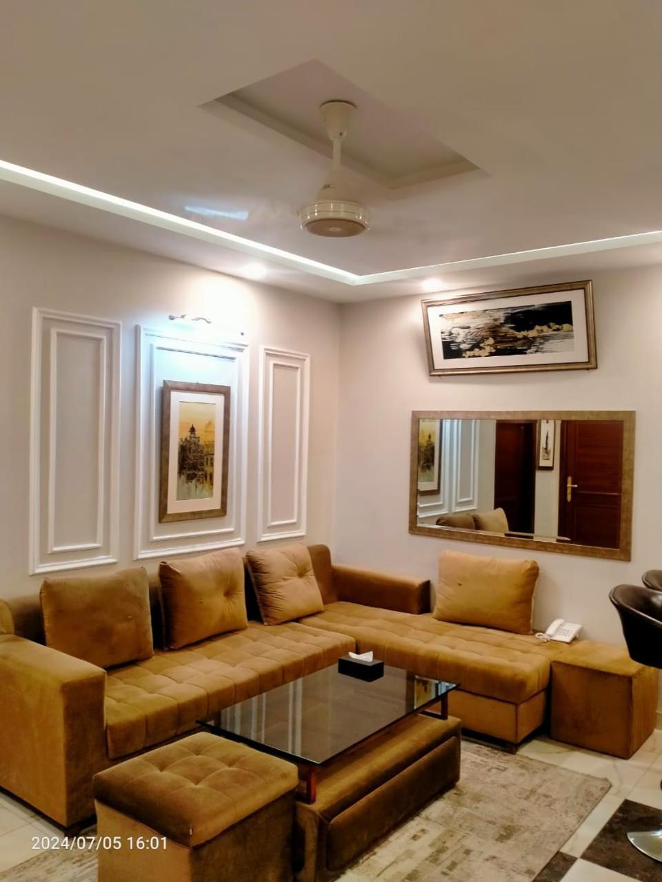 Imperial Suites Lahore Exterior photo